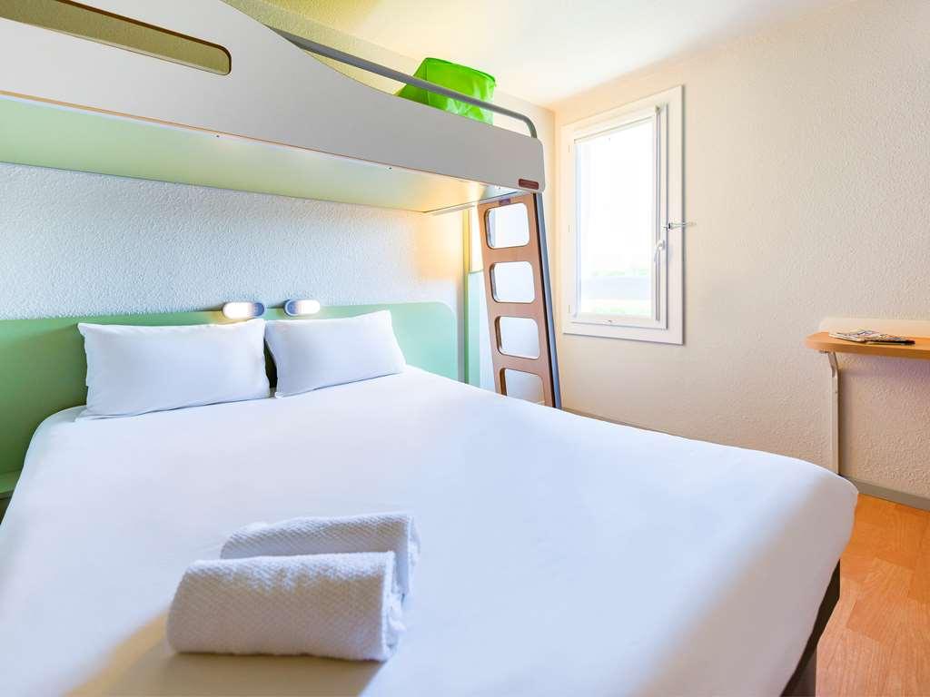 Ibis Budget Bollène Rom bilde
